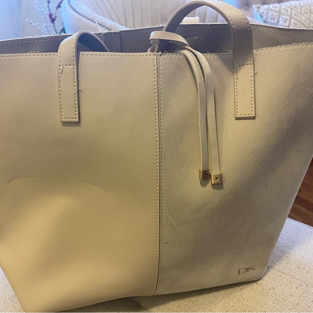 DK tote
